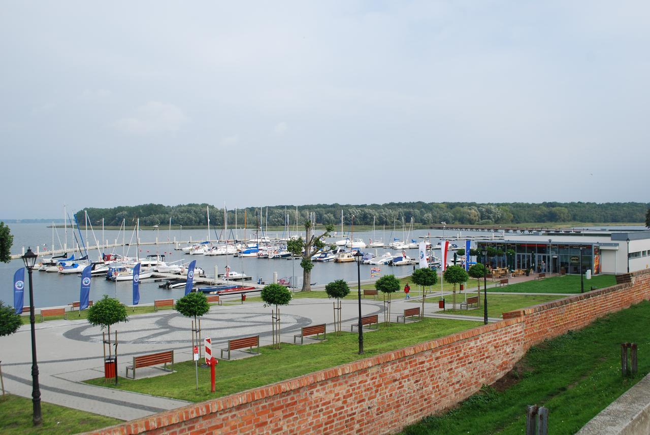 Hotel Mieszko II Kamien Pomorski Exterior foto